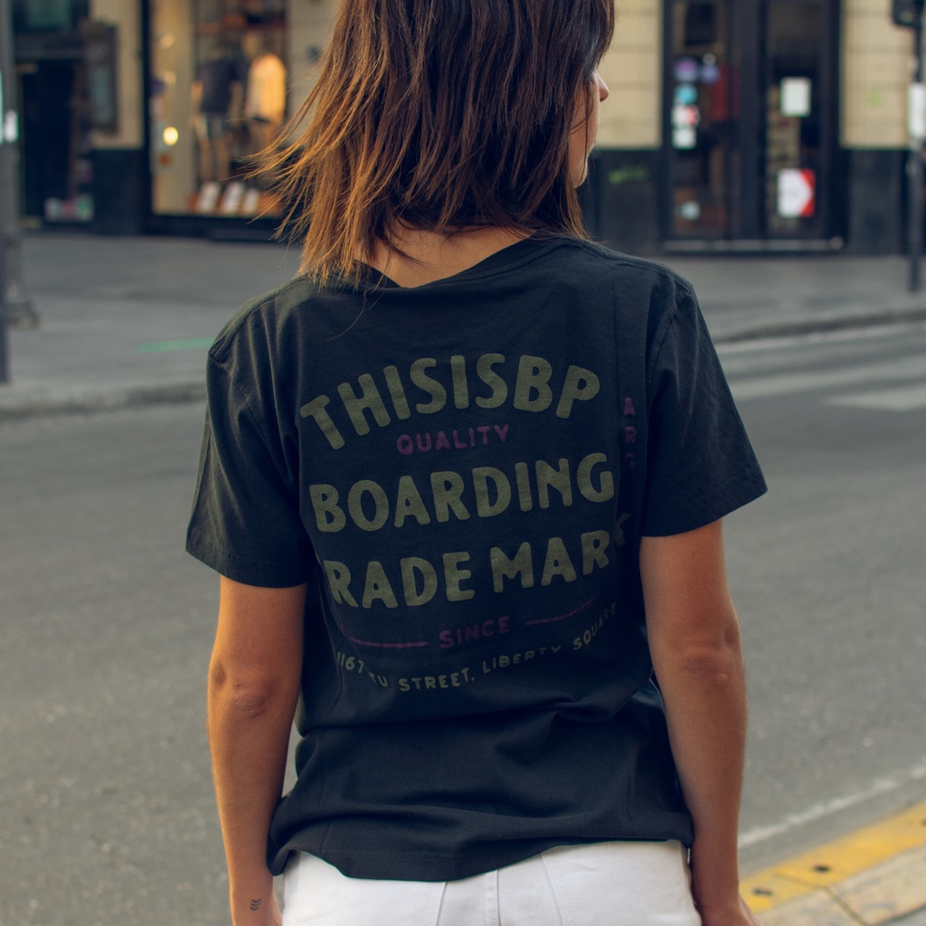 REMERA MANGA CORTA MUJER - LETTERING