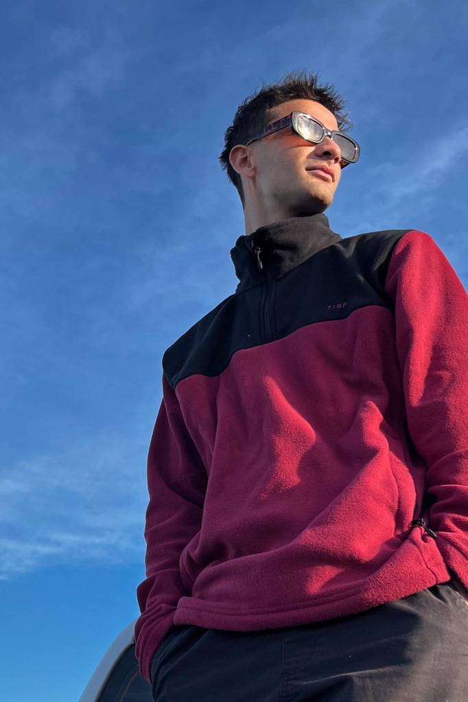 BUZO CUELLO REDONDO - ASCENSO