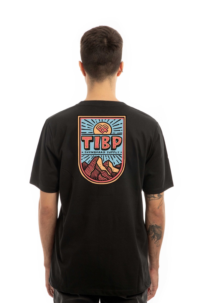 REMERA MANGA CORTA - PARCHE