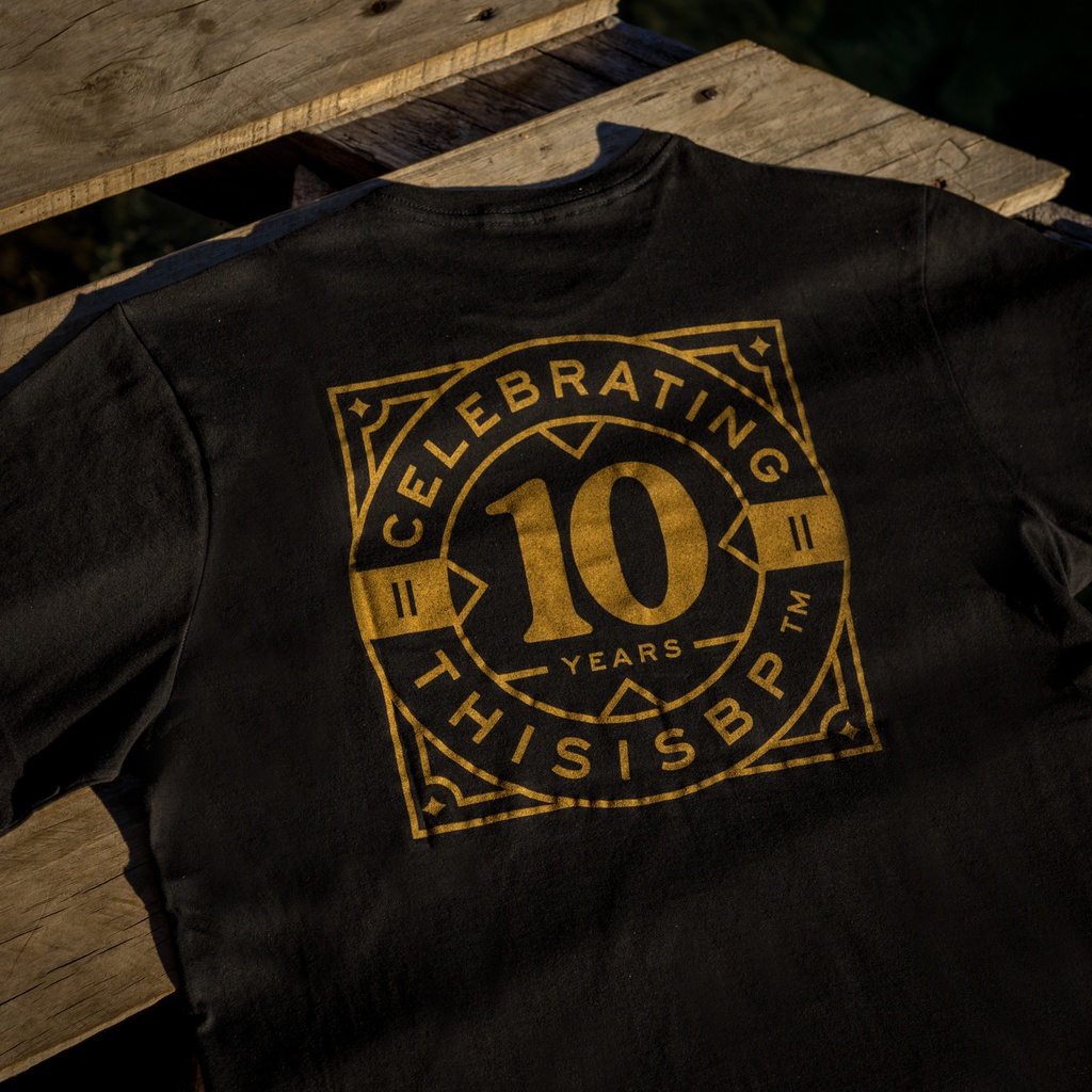 REMERA MANGAS CORTAS - GOLDEN YEARS 