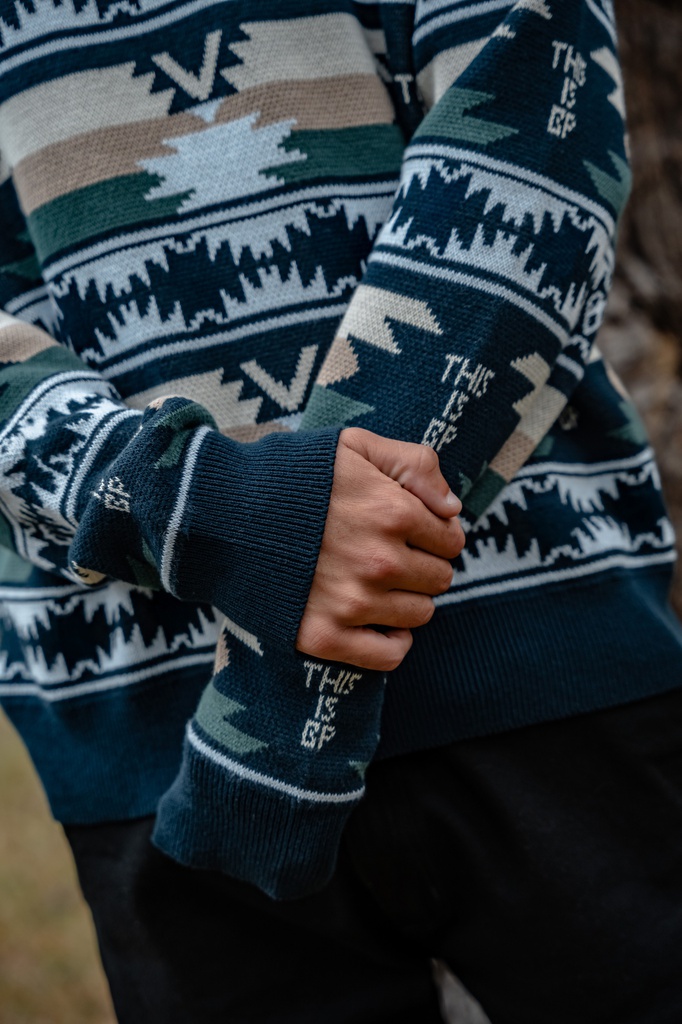 SWEATER - PISAQ