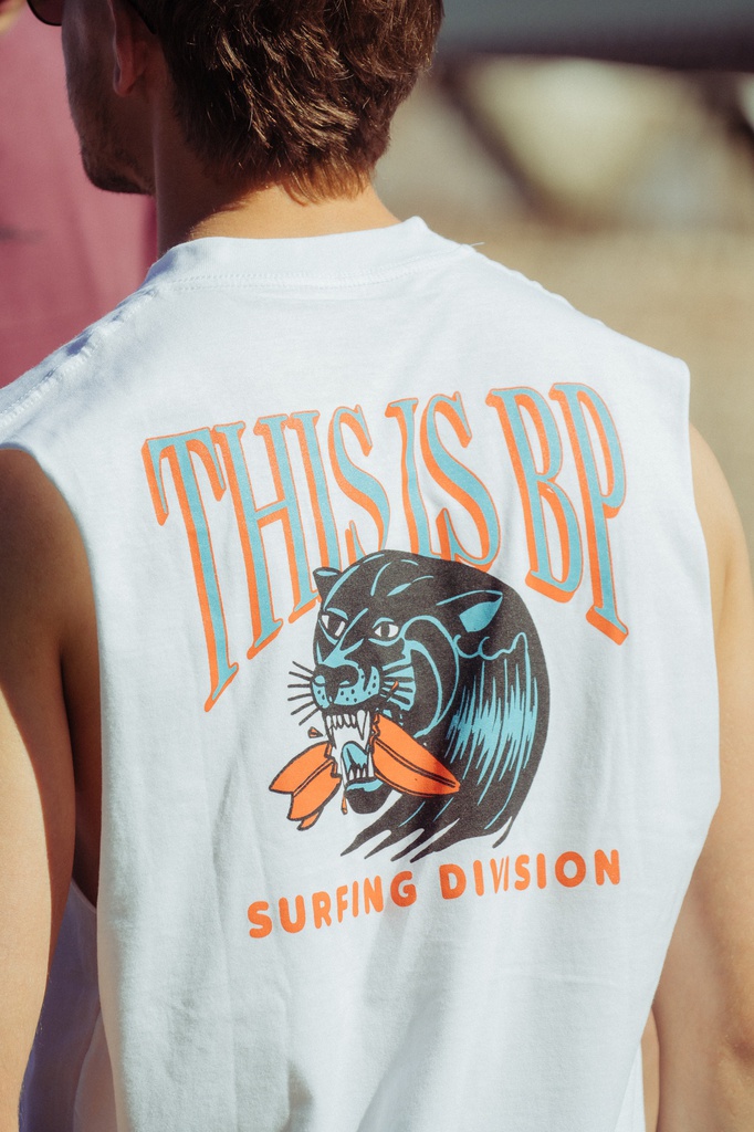REMERA SM - GARRAS