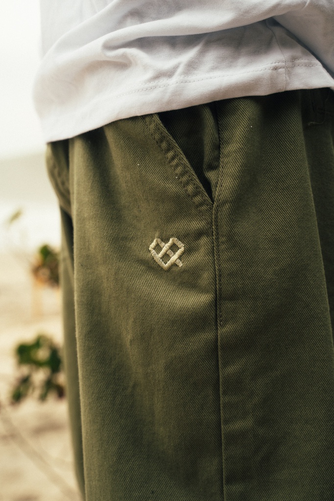 PANTALON GABARDINA LOOSE FIT - STOCK PLAZA