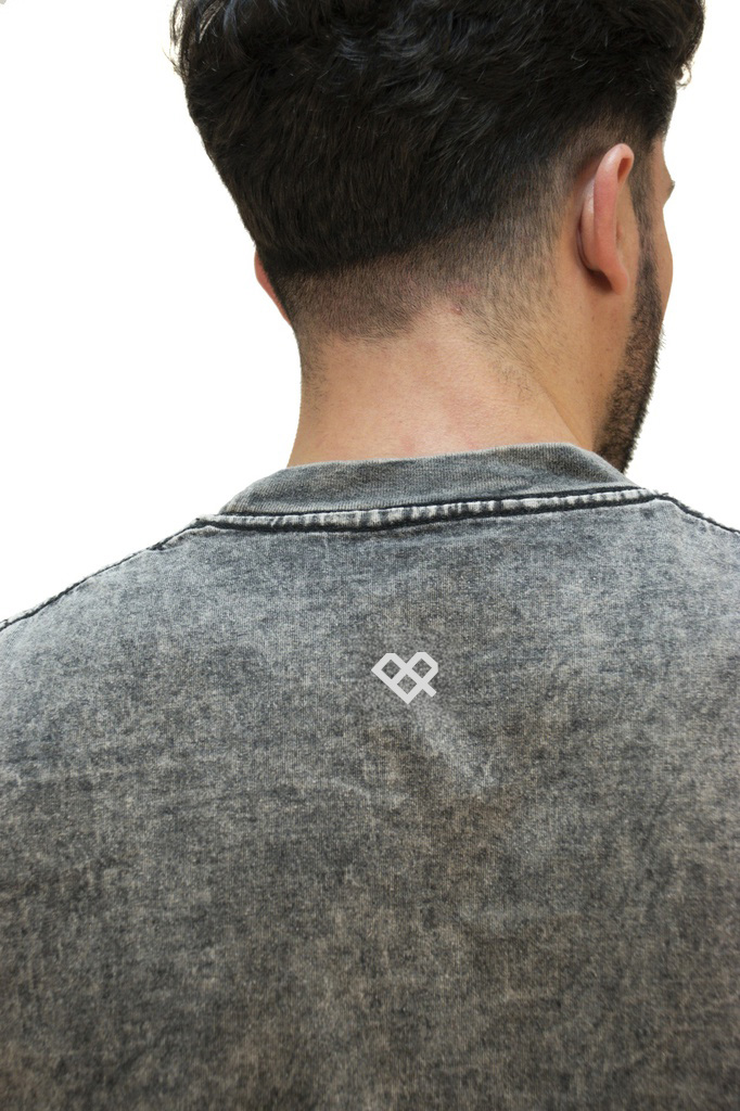 REMERA SIN MANGA RELAXED - ISO STONE