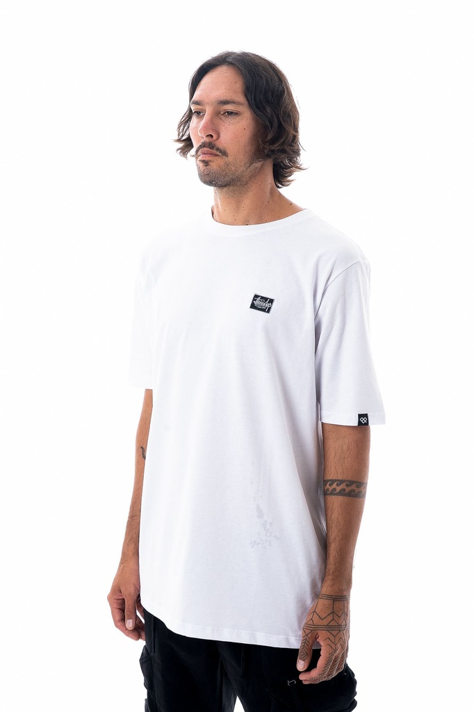 REMERA MC - LABEL B