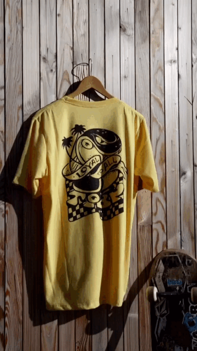REMERA MANGA CORTA - SERPIENTE