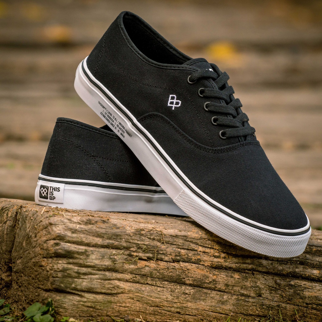 ZAPATILLAS - SHORTBOARD 