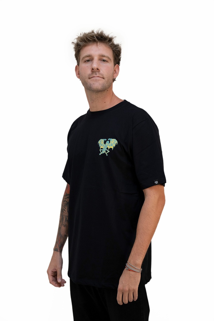 REMERA MC - BATS
