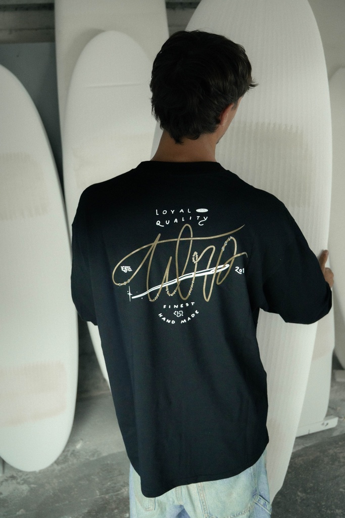 REMERA MANGA LARGA RELAXED FIT - PUNTADAS