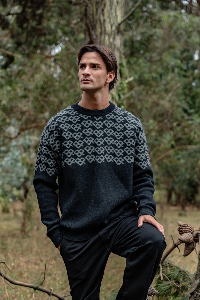 SWEATER - SIBERIA