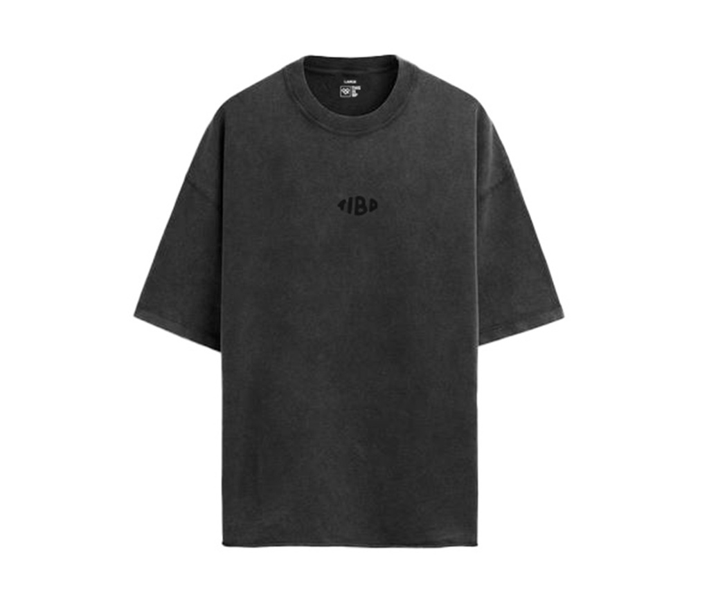 REMERA MANGA CORTA RELAXED FIT - CINZA