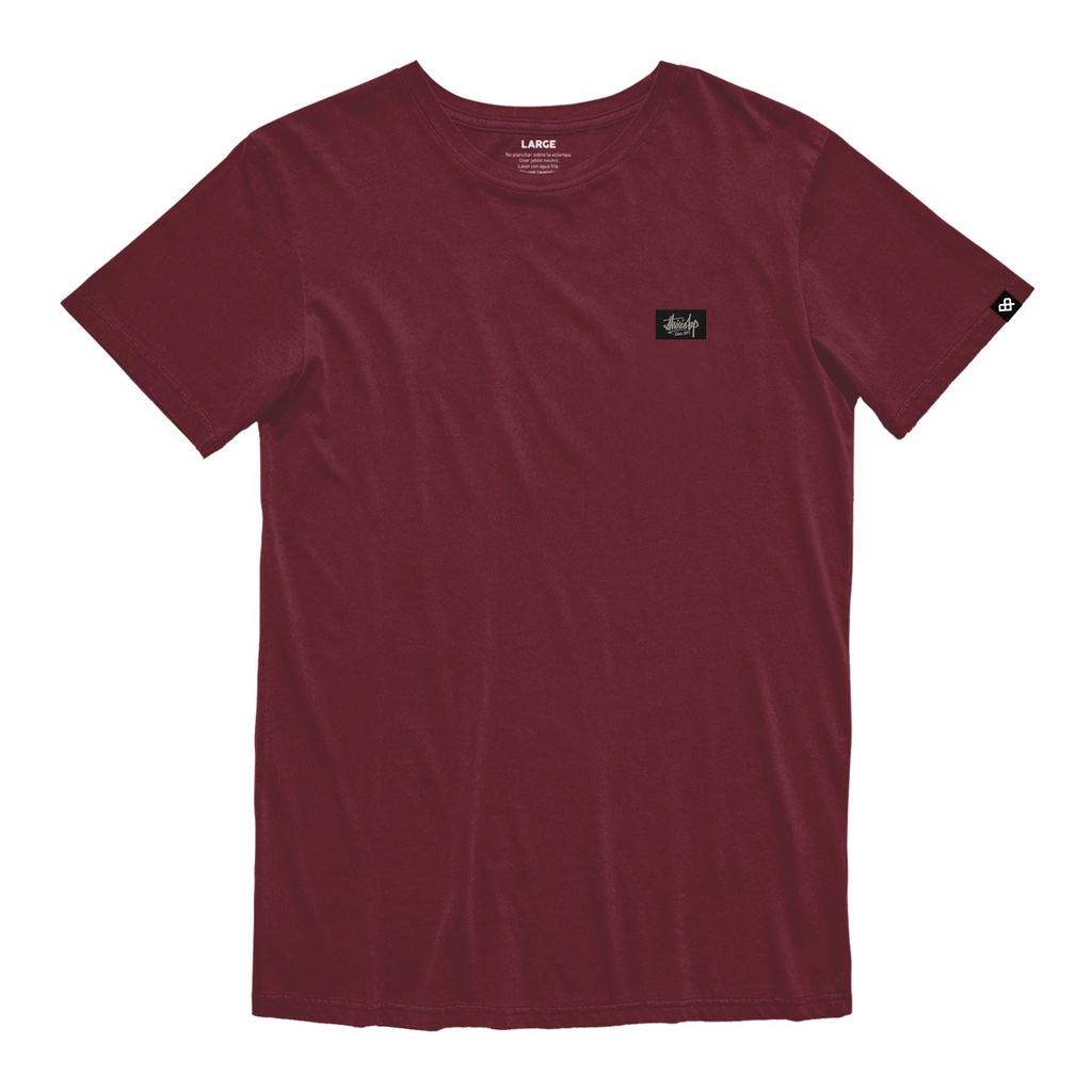 REMERA MANGA CORTA - LABEL BORDO