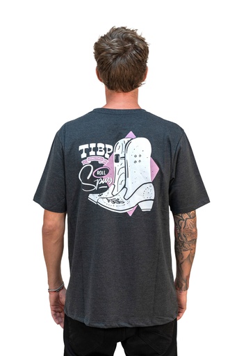 [031215G41] REMERA - BOTAS
