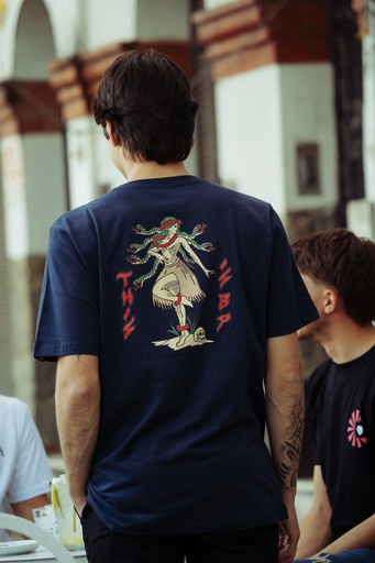 [031215H130] REMERA - KALI
