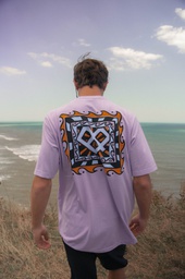 [031215H46] REMERA MC - KAROL